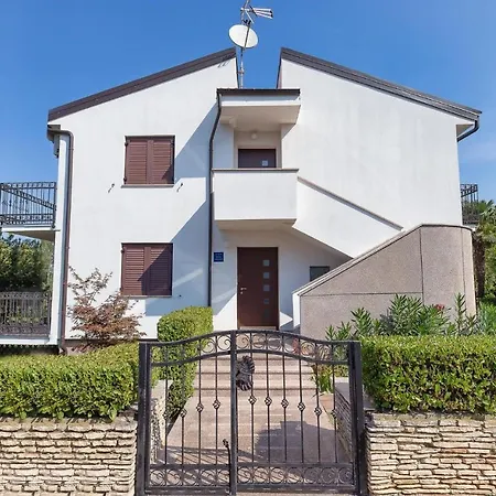 Apartment Soper - Location 300 M From The Sea